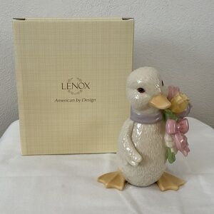 Lenox Easter Duck’s Tulip Bouquet” figurine